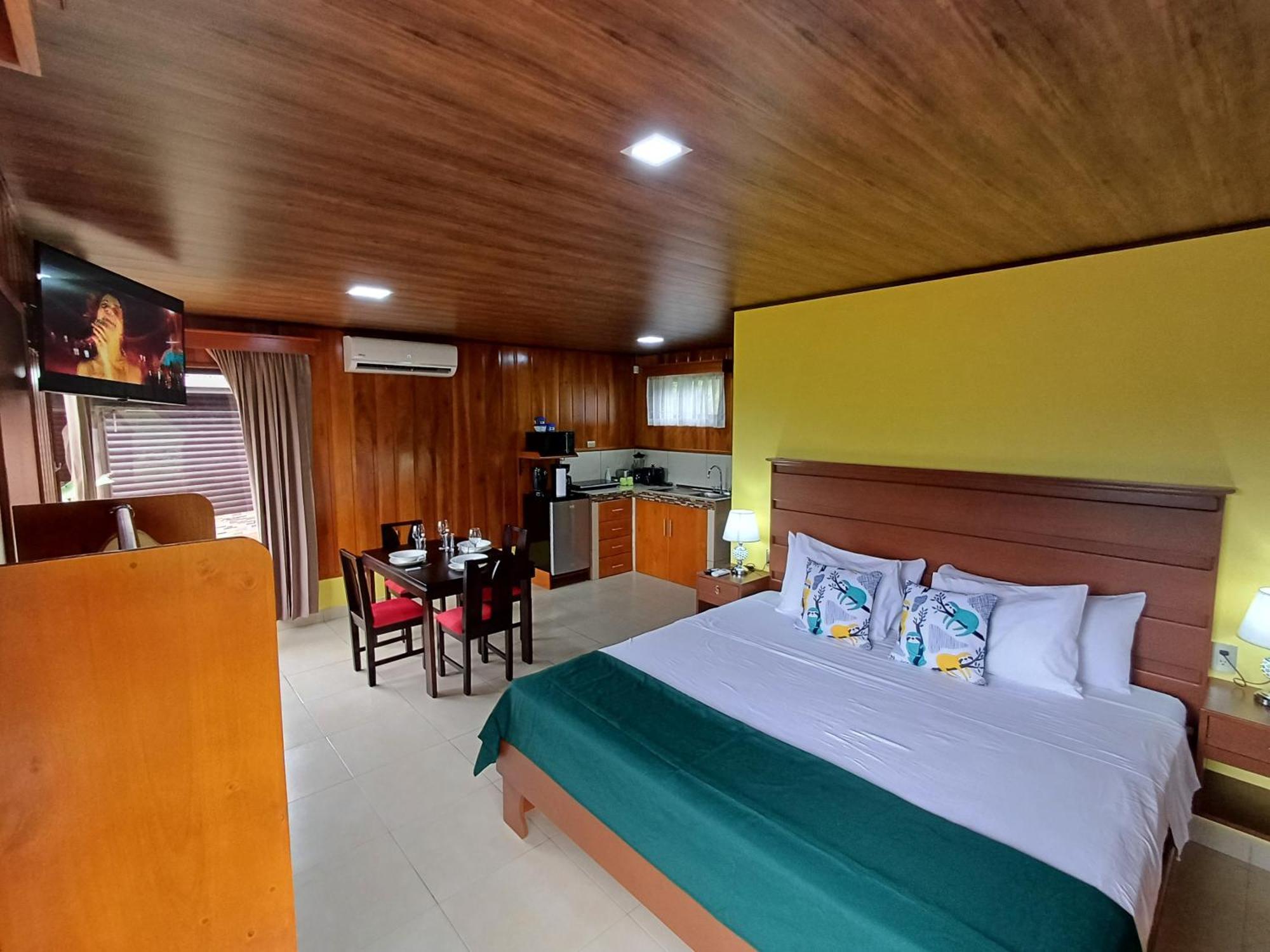 Cabanas Suenos Del Arenal La Fortuna Exterior photo